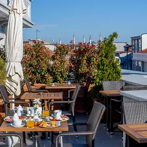 Hotel Bizim